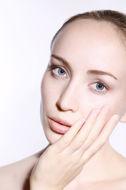 Reversing Time: A Comprehensive Guide to Aging Skin Care